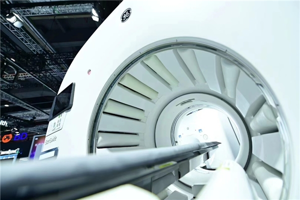 GE醫(yī)療攜尖端科技亮相第五屆進(jìn)博會(huì) 中國(guó)首發(fā)首展新品備受矚目